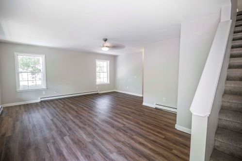 29 Theresa Ave, Salem NH  03079-3959 exterior