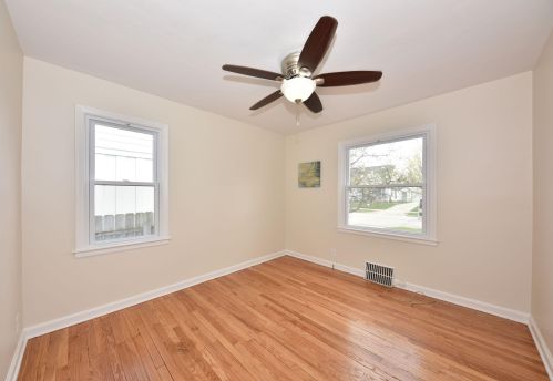 3463 97th St, Milwaukee WI  53222-3449 exterior