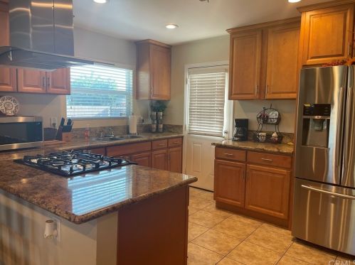 1834 San Antonio Ave, Ontario, CA 91762-6348