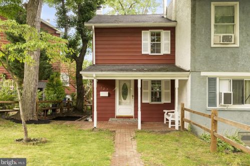 527 Franklin Ave, Cheltenham, PA 19012-2031