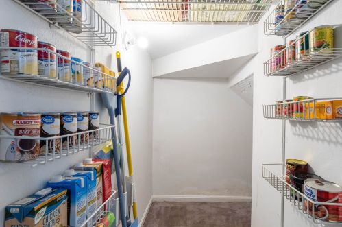 3 Pitford Way, Nashua NH  exterior