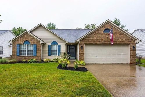 829 Kingsbury Rd, Lexington, KY 40509-4403