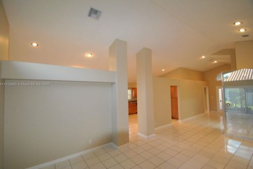 7627 Stirling Bridge Blvd, Delray Beach, FL 33446-3612