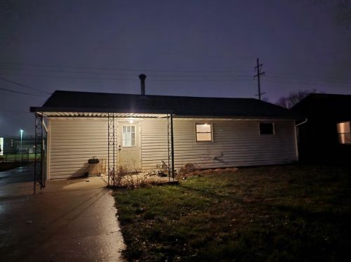 1449 Jefferson St, Springfield OH  45506-1221 exterior