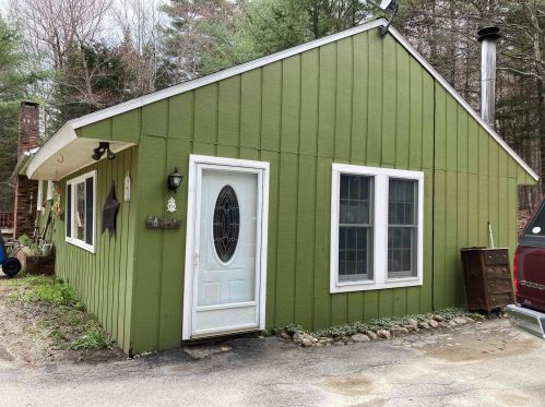 72 Mckinley Dr, Washington NH  03280-3463 exterior