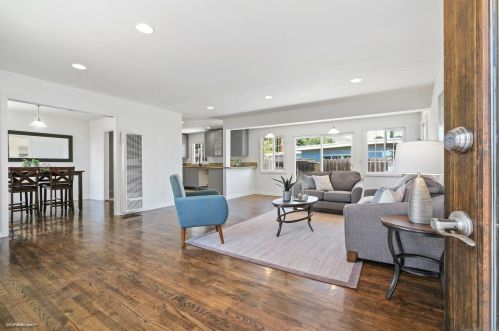 1296 Cresthill Rd, El Cajon, CA 92021-3304