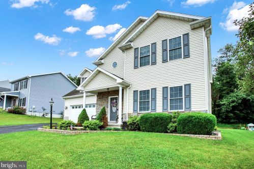 385 Thoroughbred Dr, York Haven, PA