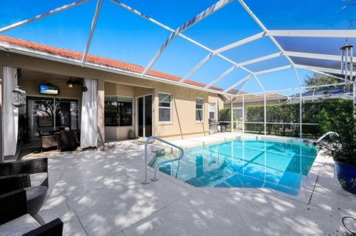 2143 Morning Sun Ln, Naples FL  34119-3329 exterior