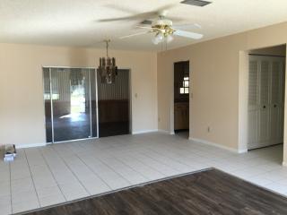 5017 Springwood Rd, Brooksville FL  34609-1748 exterior