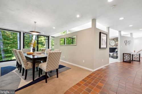 4690 Province Line Rd, Princeton NJ 08540-4303 exterior