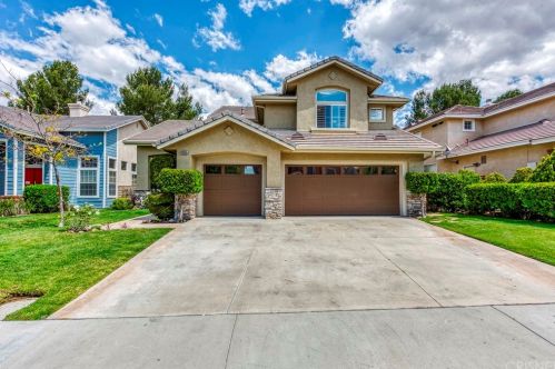 14255 Sequoia Rd, Santa Clarita, CA 91387-6225