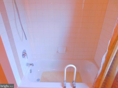 1920 Franklin St, Philadelphia PA  19122-2015 exterior