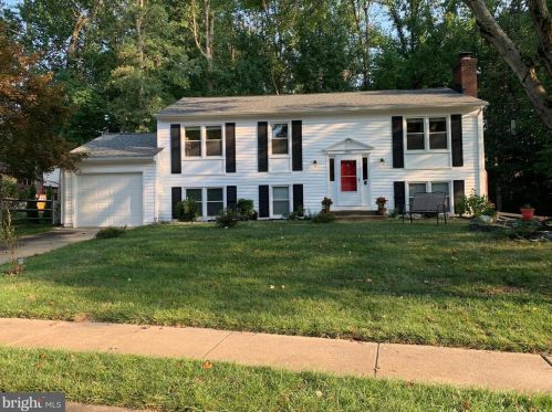 2801 Ringgold Ct, Woodbridge, VA 22192-1211