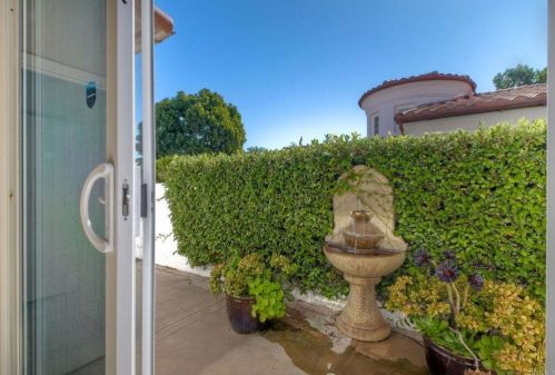1351 Cassins St, Carlsbad CA  92011-4857 exterior