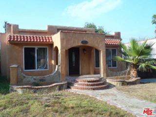 1651 87th St, Los Angeles, CA 90002-1311