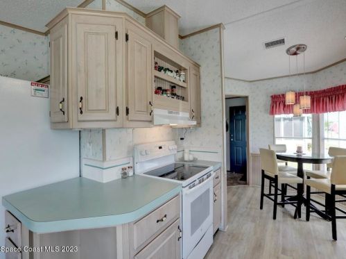 7574 Cedar Bark Rd, Sebastian FL  32976-7747 exterior