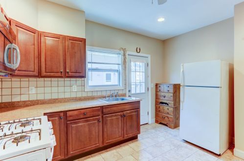 225 Fulton St, Westbury NY  11590-3028 exterior