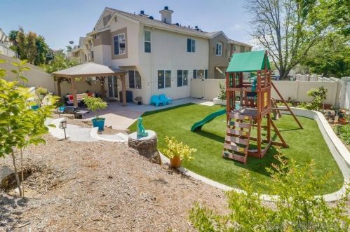 11899 Spruce Run Dr, San Diego, CA 92131-3714