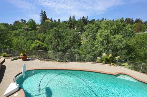 11331 Scarlet Oak Dr, Valley Home CA  95361-9542 exterior