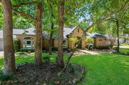 3505 Falcon Way, Conroe, TX 77304-4880