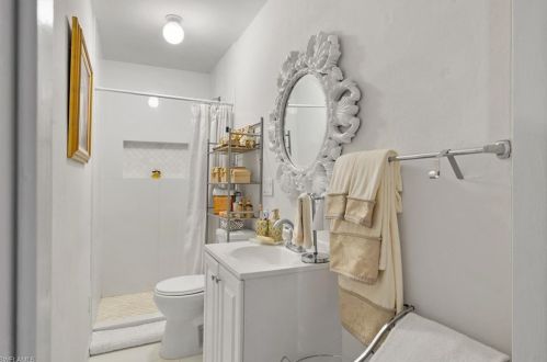 4135 62 Ave, Naples FL  34120 exterior