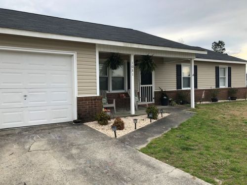 1031 Yukon Ct, Jacksonville, NC 28546-4546