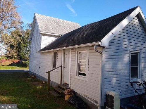 717 Clarence St, Seaford DE  19973-2811 exterior