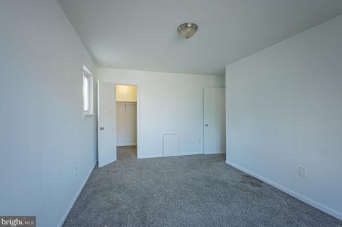 2636 Wade Rd, Washington DC  20020-5906 exterior