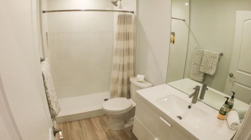 101 Club Dr, West Palm Beach, FL 33418-7001