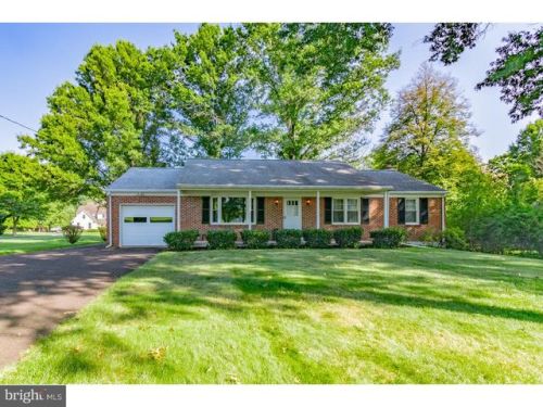 127 Knapp Rd, Lansdale, PA 19446-1731