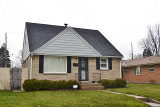 5011 66th St, Milwaukee WI  53220-4505 exterior