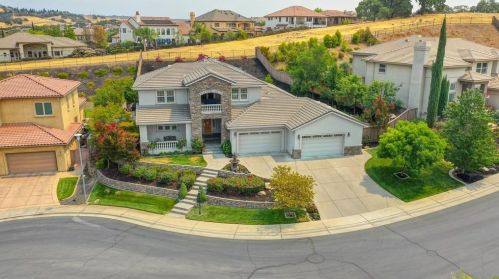 1781 Summer Cloud Ct, Folsom CA  95630-6249 exterior