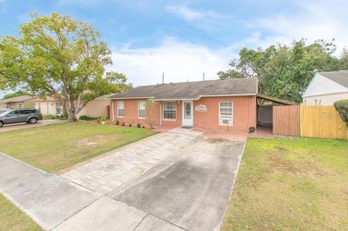 7742 Pine Hawk Ln, Orlando, FL 32822-7610