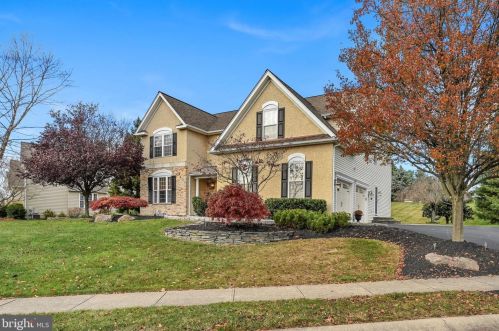 219 Montpelier Dr, Downingtown, PA 19335-1287