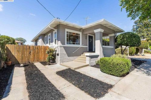 4311 Brookdale Ave, Oakland, CA 94619-2524