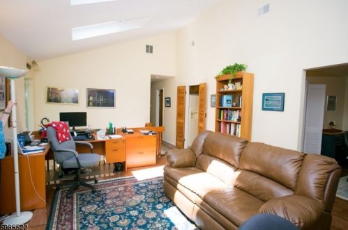 54 River Rd, Roxbury Township NJ  07836-9627 exterior