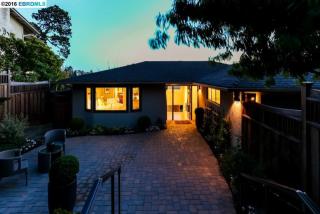 25 Holyrood Mnr, Oakland, CA 94611-2545