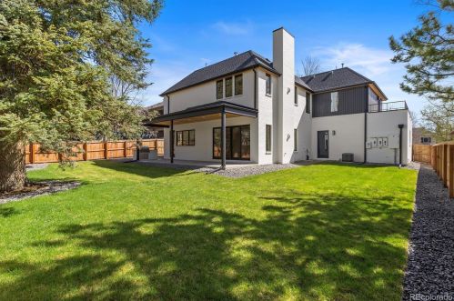 111 Clermont St, Denver, CO 80246-1036