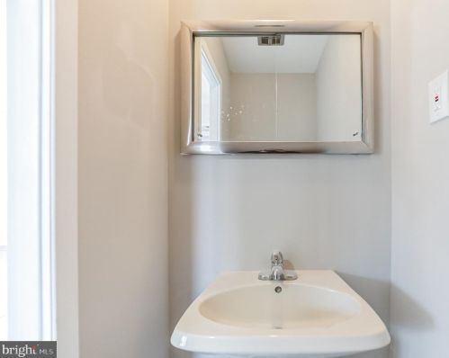 25 Garfield Dr, Willingboro NJ  08046-3227 exterior