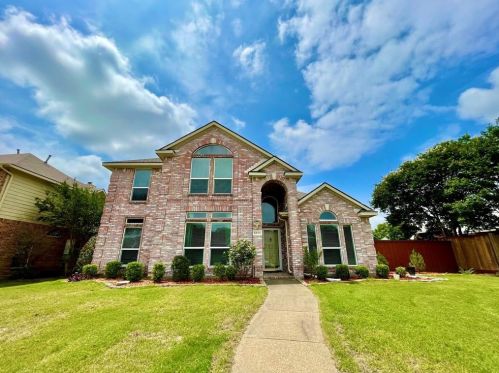 5806 Kensington Dr, Richardson TX  75082-2866 exterior