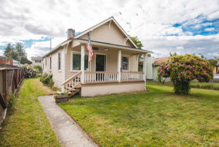 8034 Thompson Ave, Tacoma, WA 98408-4113