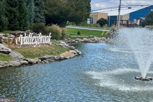 151 Valleybrook Dr, Lancaster, PA 17601-4620