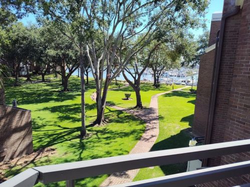 1903 Enterprise Ave, League City TX  77573-2903 exterior