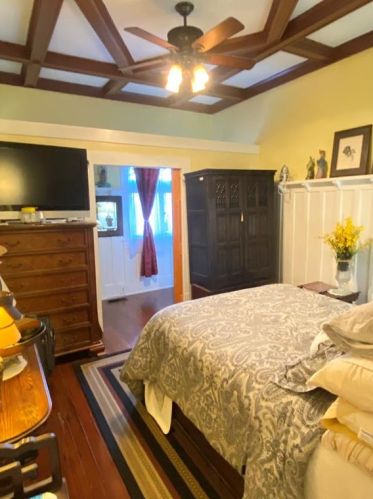 1513 23rd St, Galveston TX 77550-5396 exterior