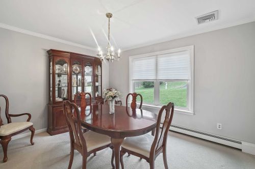 3 Geering Way, Fishkill NY  12524-1136 exterior