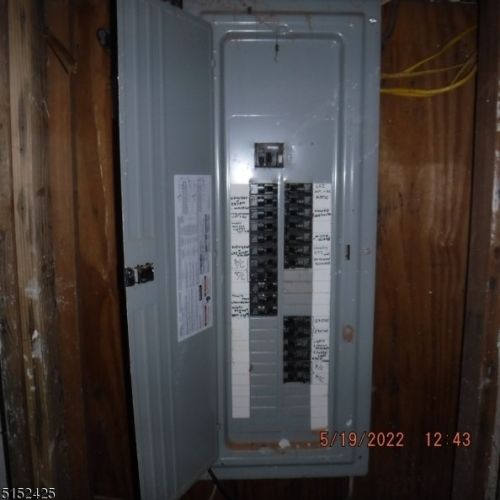 108 Bridge St, Manville NJ  08835-2328 exterior