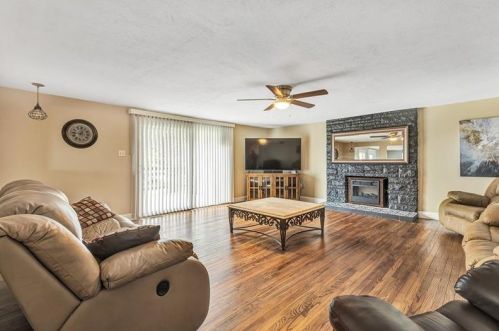 1612 8th St, Beaver Falls PA  15010-4312 exterior