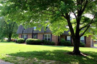 1501 Beckett Dr, Murray, KY 42071-3201