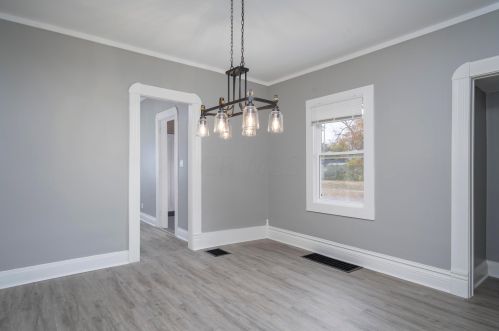 231 Fayette St, Washington Ch OH  43160-1305 exterior