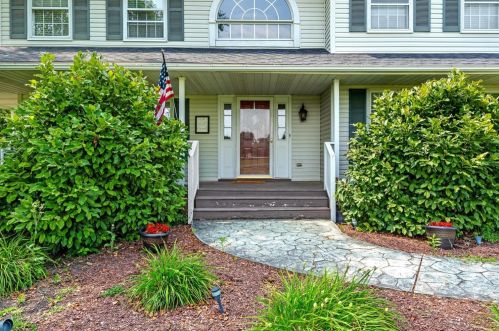 493 Mitchell Rd, Wilmington OH  45177-8519 exterior